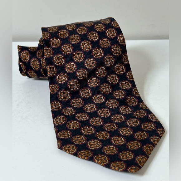 NWT Brooks Brothers 100% Silk USA Made Italy Woven Geometric Paisley Tie - Picture 1 of 12